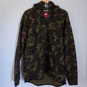 Nike Tech Fleece Windrunner Camo Green Brown Black 694004-355 Size XL Jacket